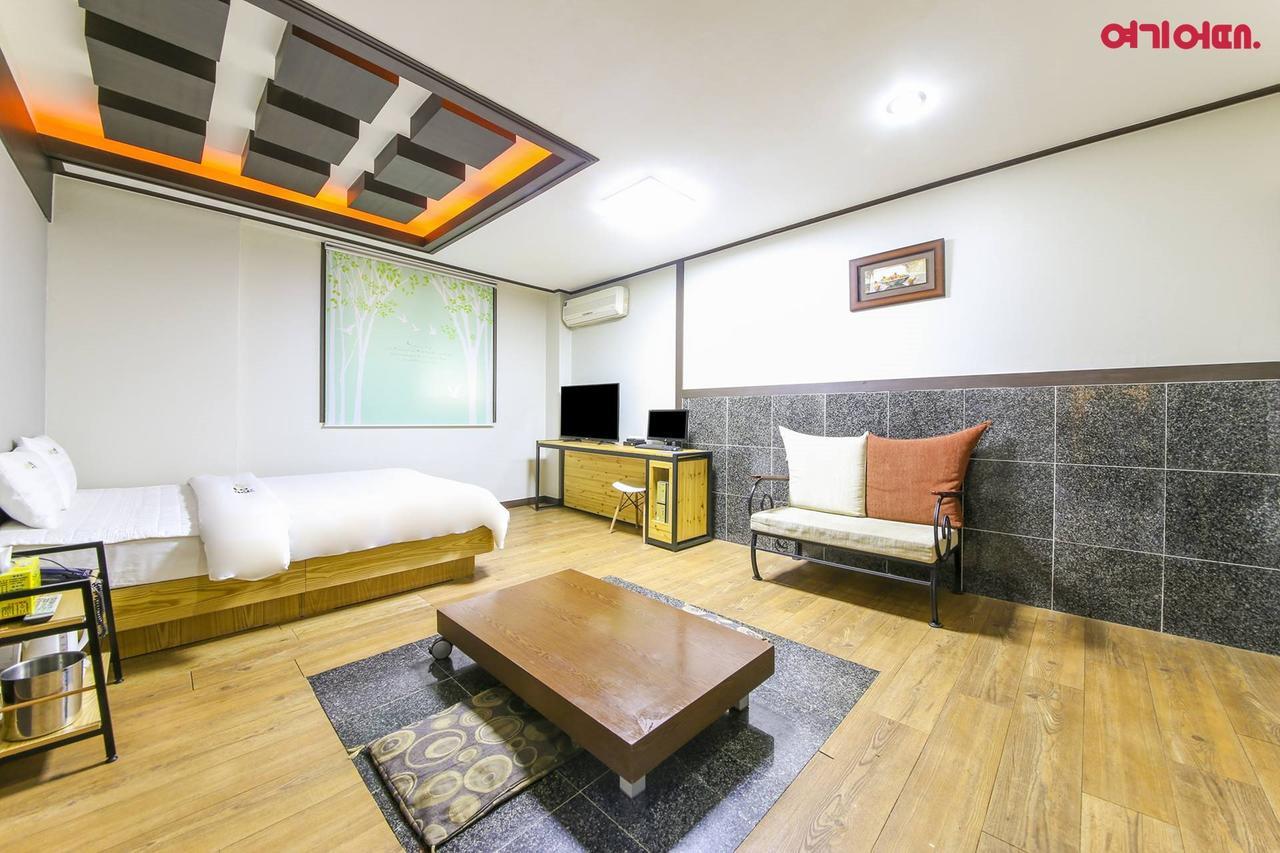 Theme Motel Mokpo Εξωτερικό φωτογραφία