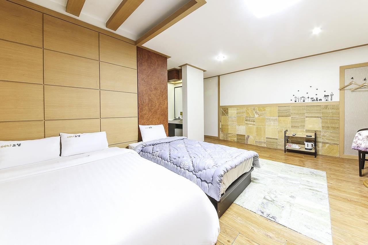 Theme Motel Mokpo Εξωτερικό φωτογραφία