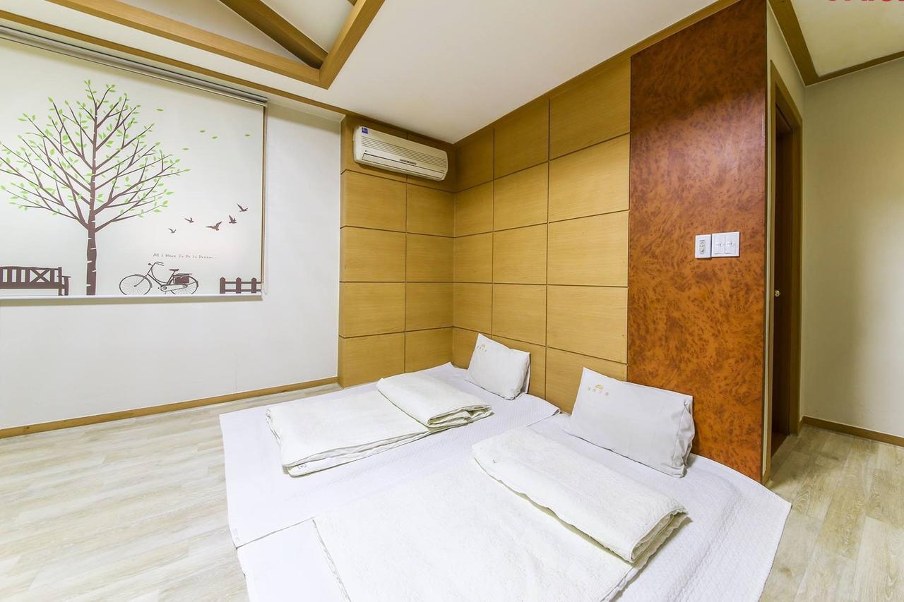 Theme Motel Mokpo Εξωτερικό φωτογραφία
