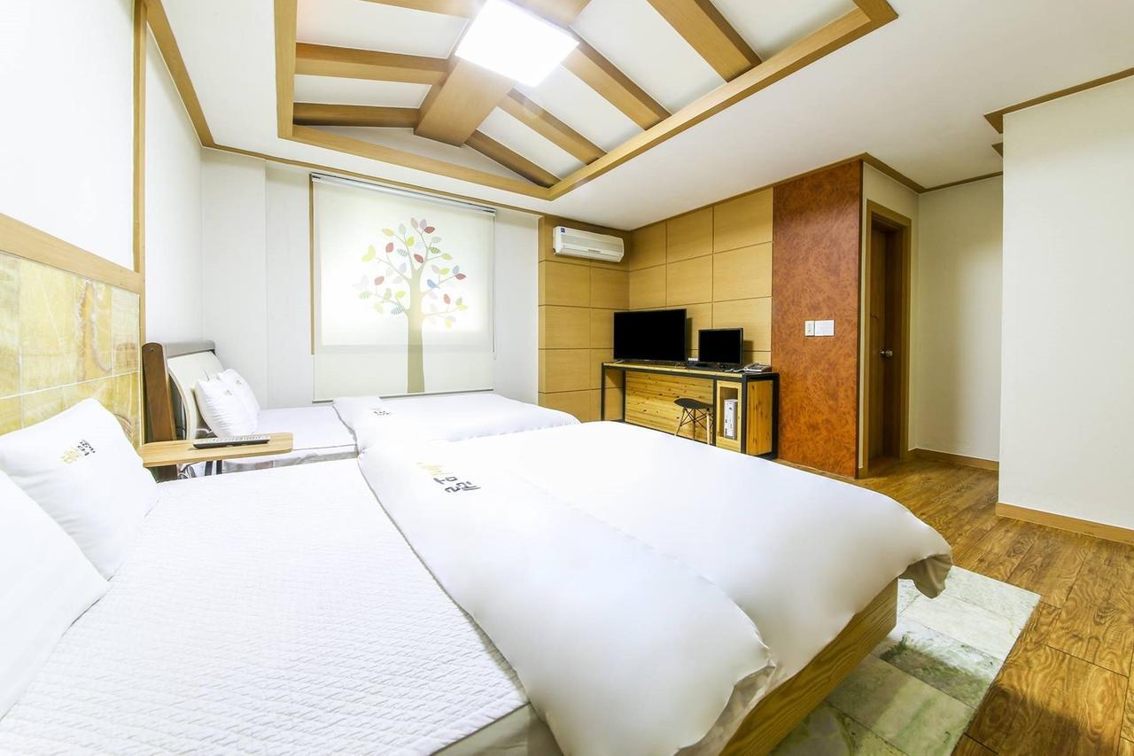 Theme Motel Mokpo Εξωτερικό φωτογραφία